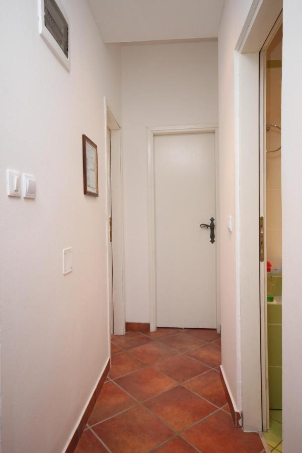 גראדאץ Apartments By The Sea Gradac, Makarska - 6661 מראה חיצוני תמונה